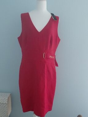 Donna Karan Sleeveless V-Neck  Dress in Red with Side Belt